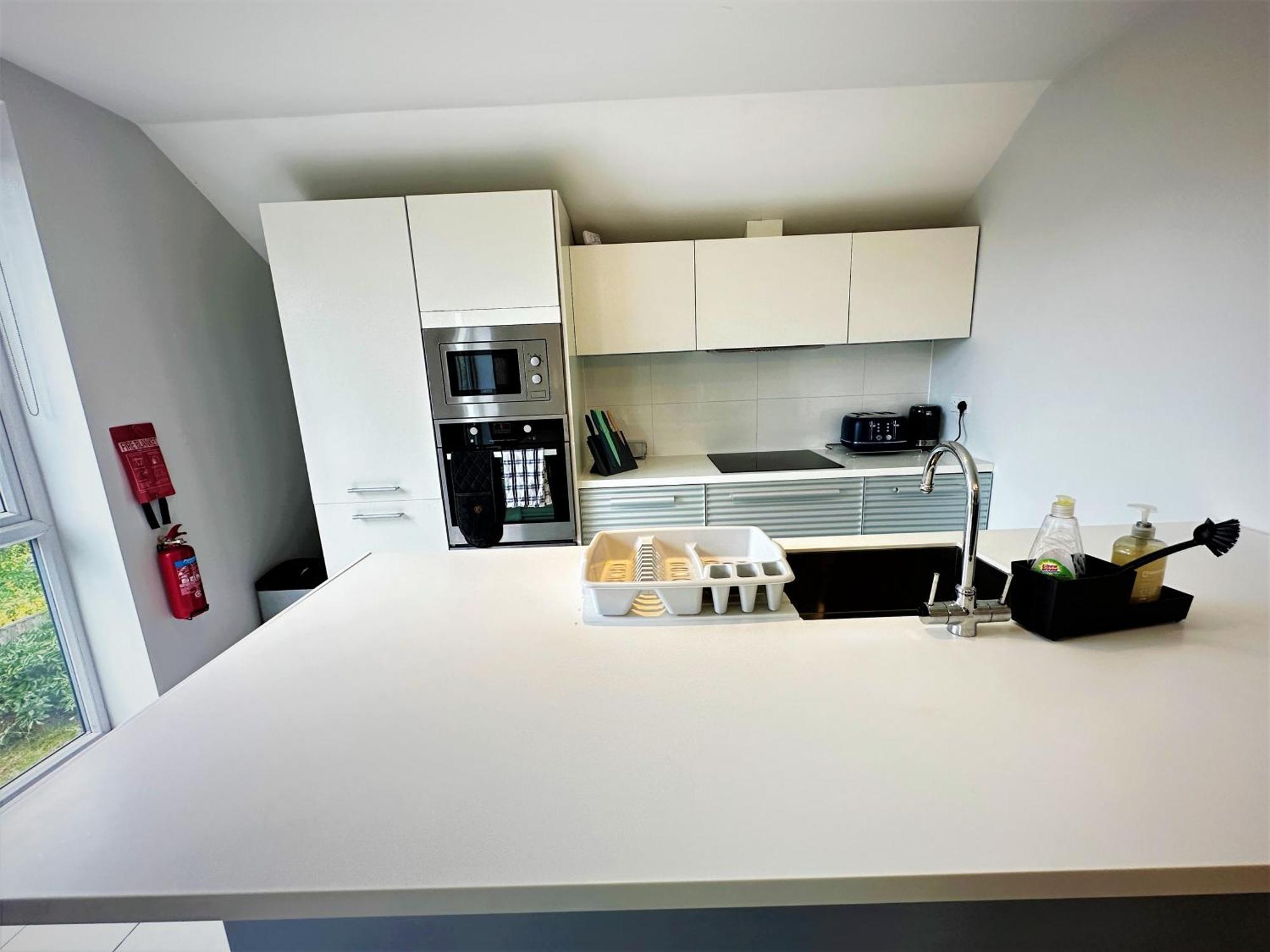 Horizon House, Modern 2-Bedroom Flat 2, Parking, Netflix, Oxford Exterior foto