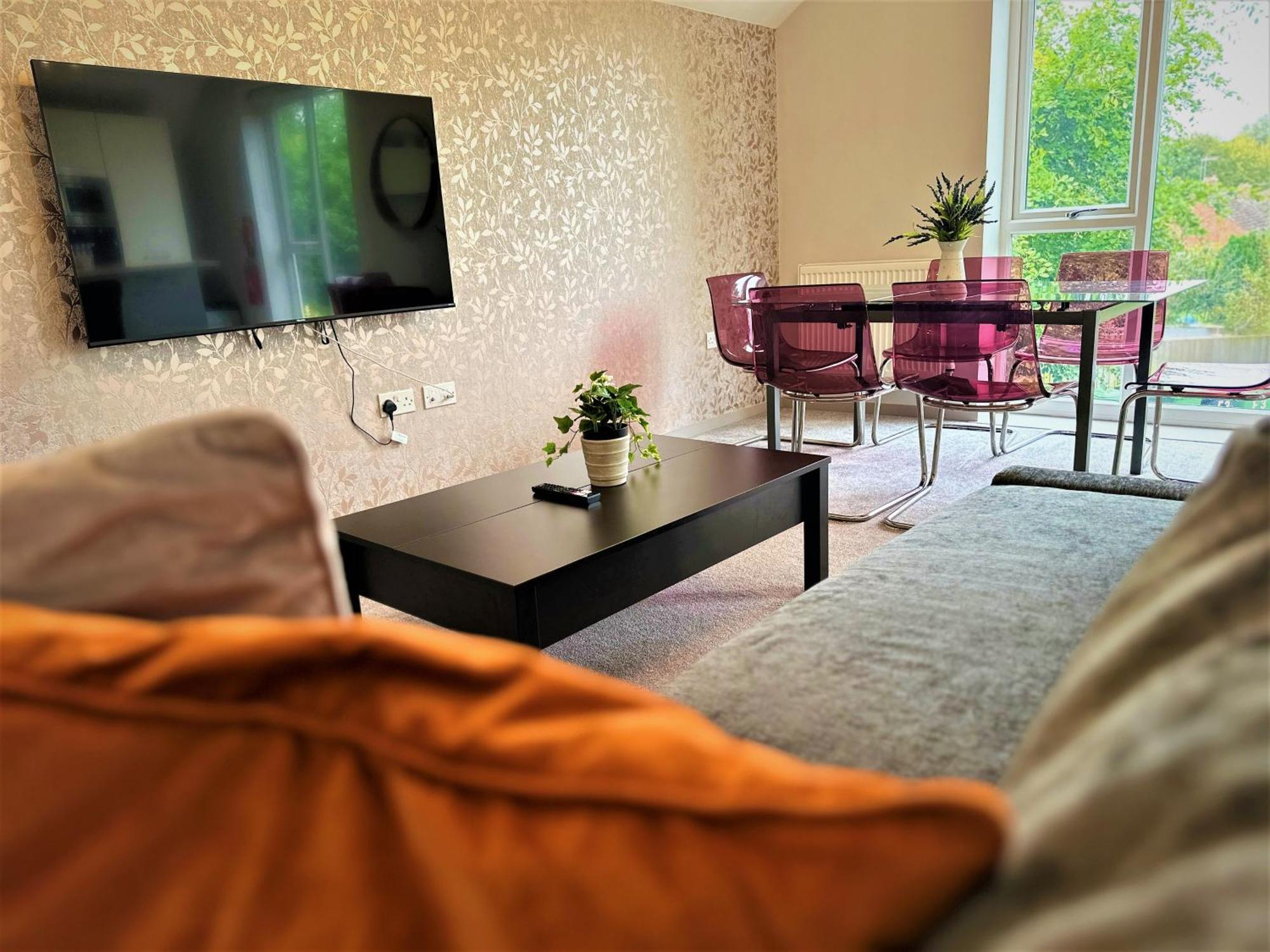 Horizon House, Modern 2-Bedroom Flat 2, Parking, Netflix, Oxford Exterior foto
